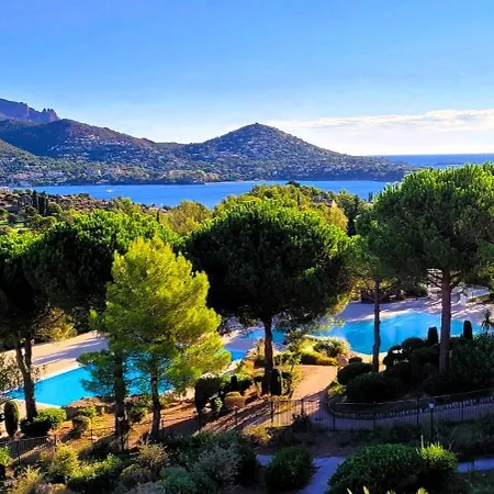 Le Belvédère-cap Estérel-var *