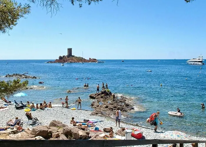 Le Belvedere-cap Esterel-var Сен-Рафаэль
