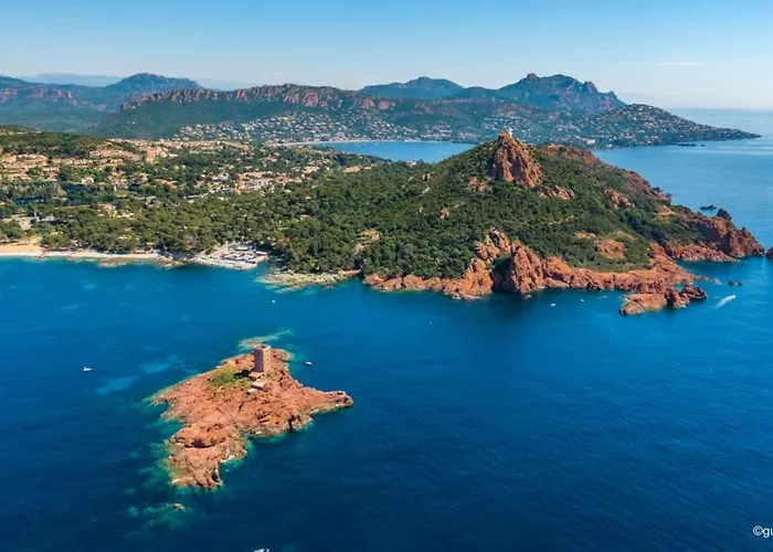 Le Belvedere-cap Esterel-var Saint-Raphaël